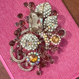 Sparkling AB  and Champagne Floral Crystal Brooch - Unbranded